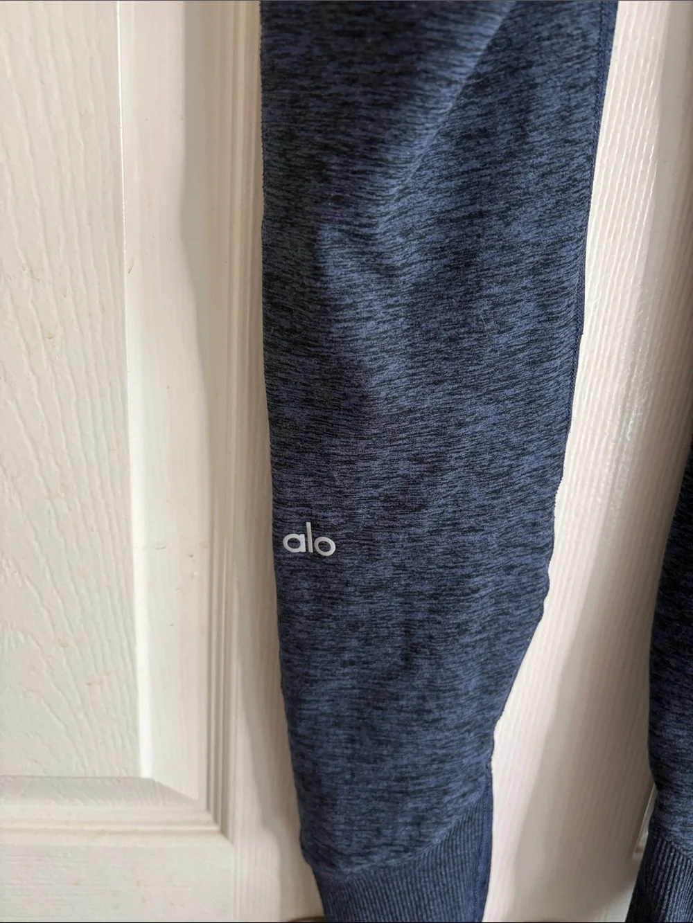 ALO Yoga Navy Heather Lounge Alosoft Leggings - XS